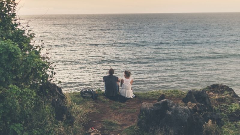 TINY LIVING AND RELATIONSHIPS: How to avoid the 'dog-box'